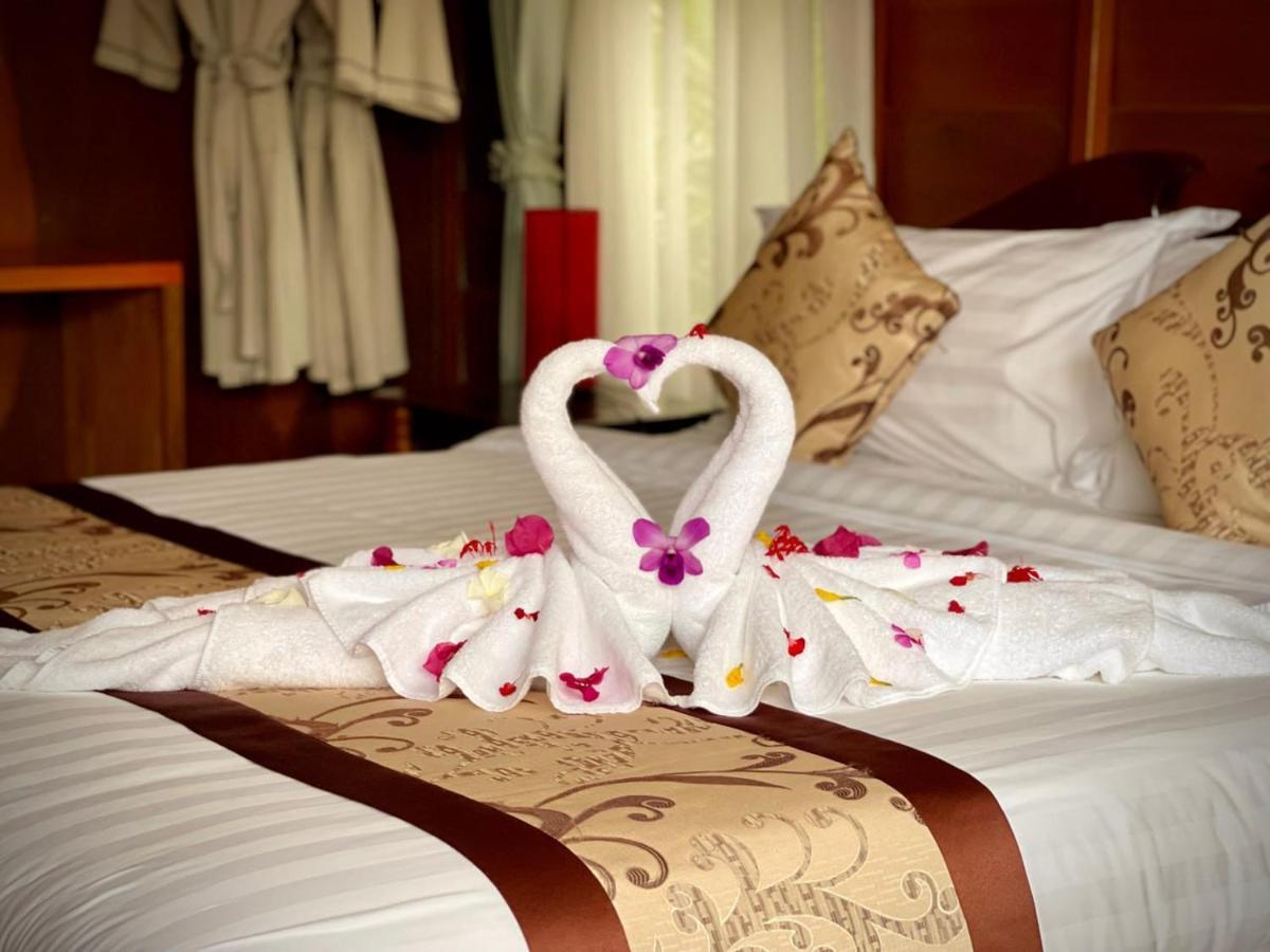 Lodge Moni Essara Kampot Eksteriør billede