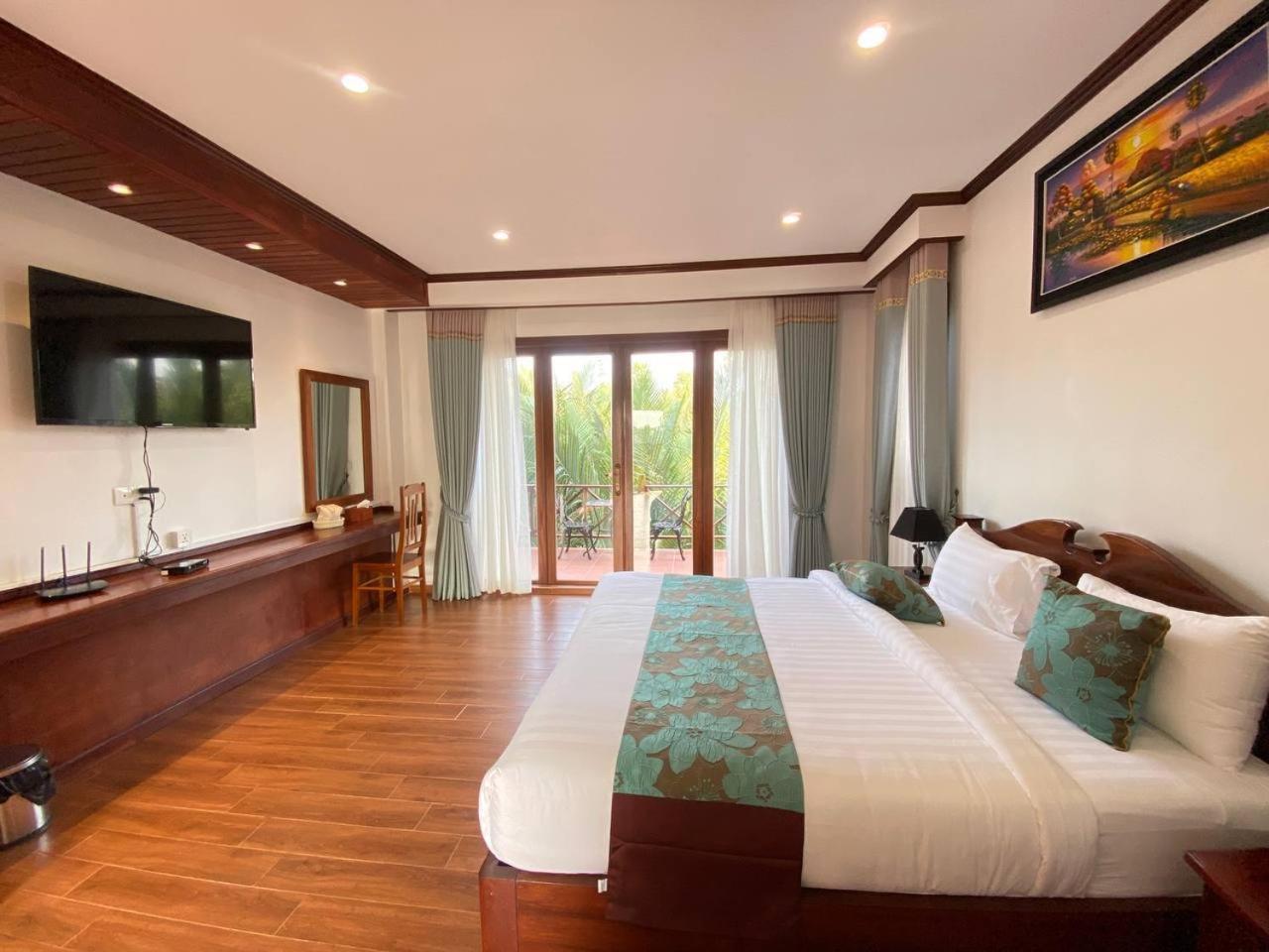 Lodge Moni Essara Kampot Eksteriør billede