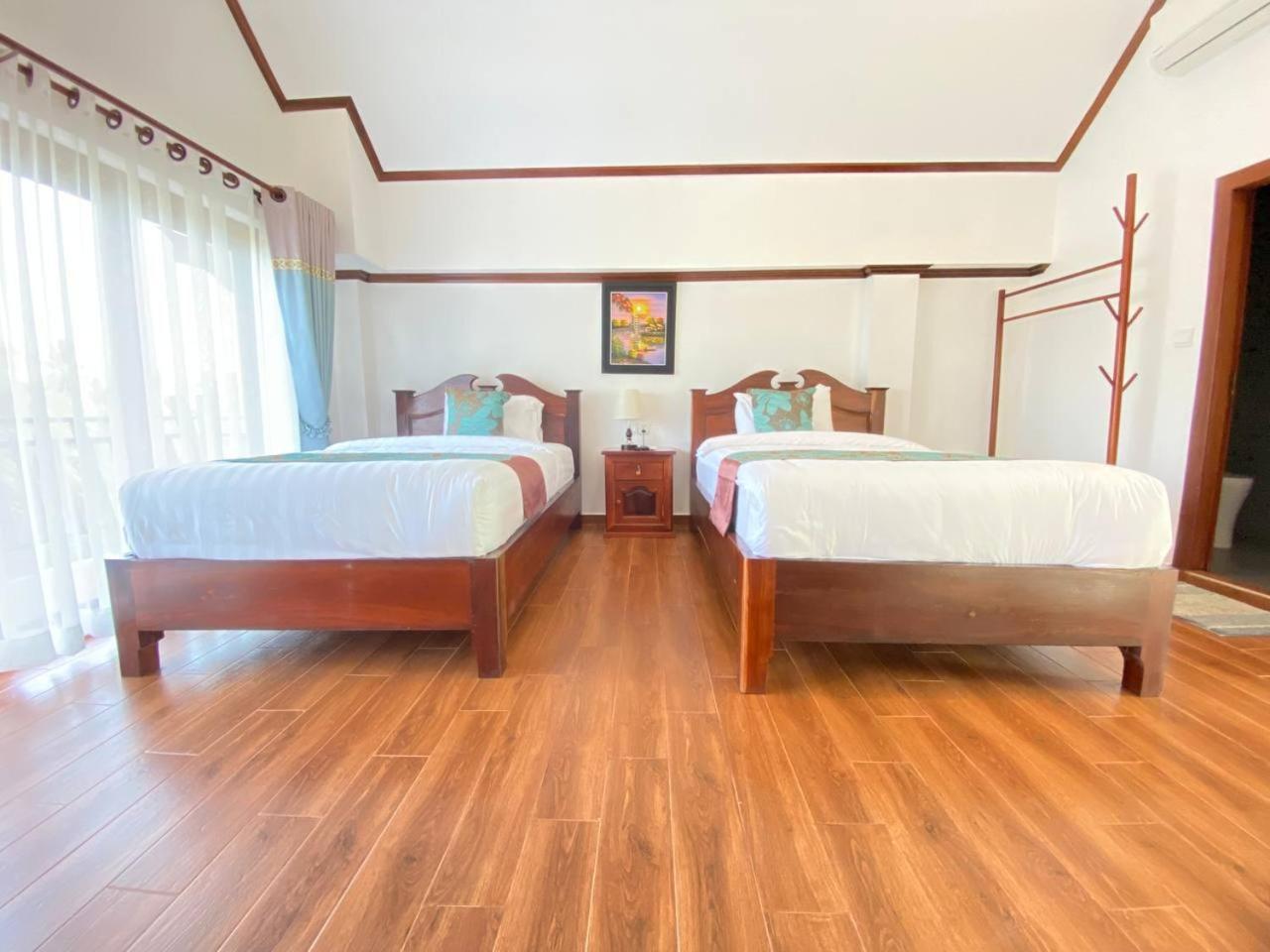 Lodge Moni Essara Kampot Eksteriør billede